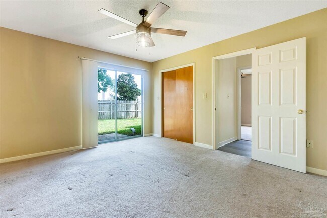 Building Photo - 1711 Bennetts End