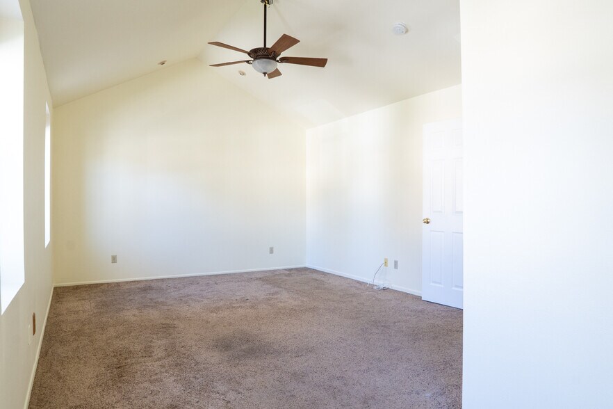 Building Photo - 19830 Terri Dr