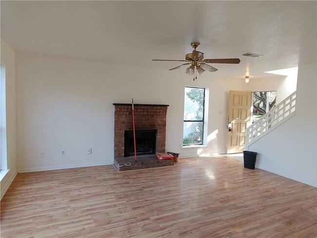 Building Photo - 13353 Water Oak Ln