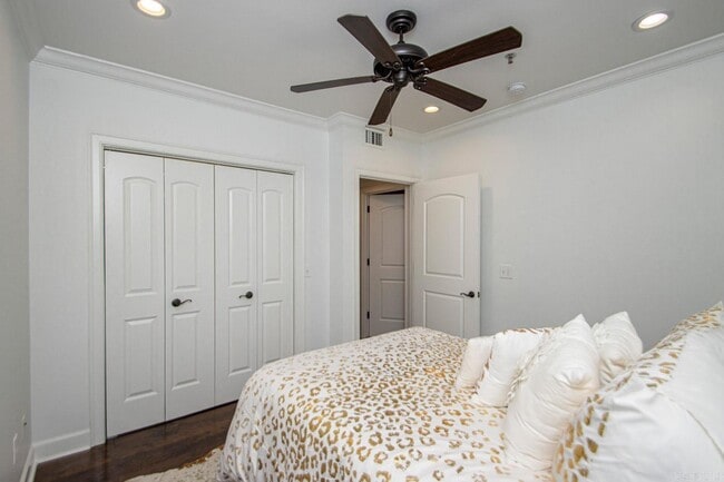 Building Photo - 601 Chenal Woods Dr