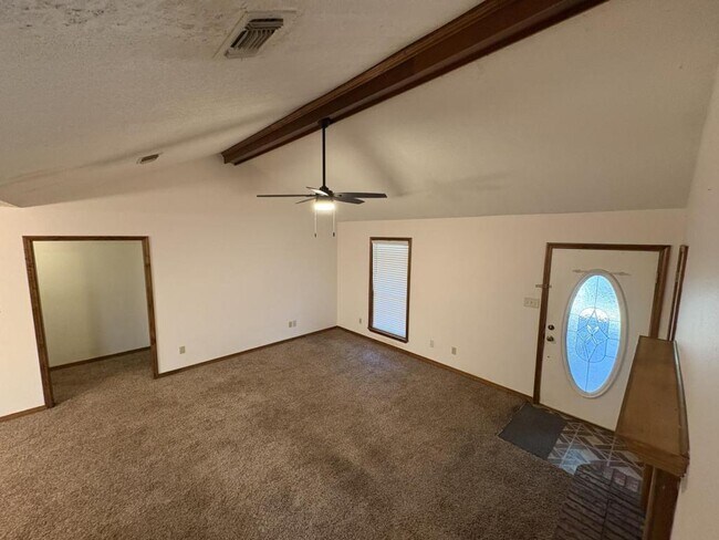 Building Photo - 1508 Beachview Dr