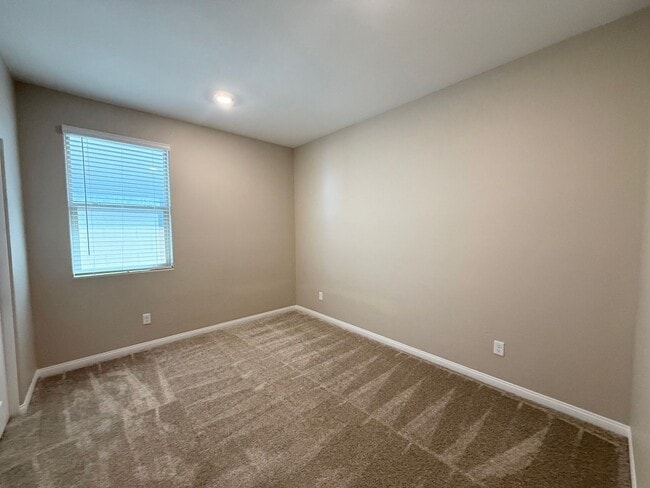 Building Photo - 3/BD 2/BA W/Den Prime Summerlin West Location – Beautiful One-Story Home