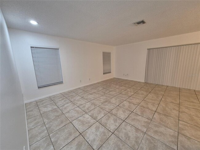 Building Photo - 2924 Ripplewood Dr