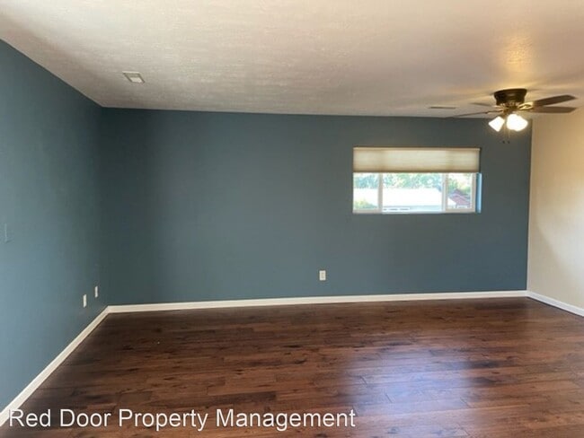 Building Photo - 2 br, 2 bath House - 1117 14th St. S Apt 2