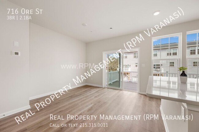 Building Photo - 716 Ore St