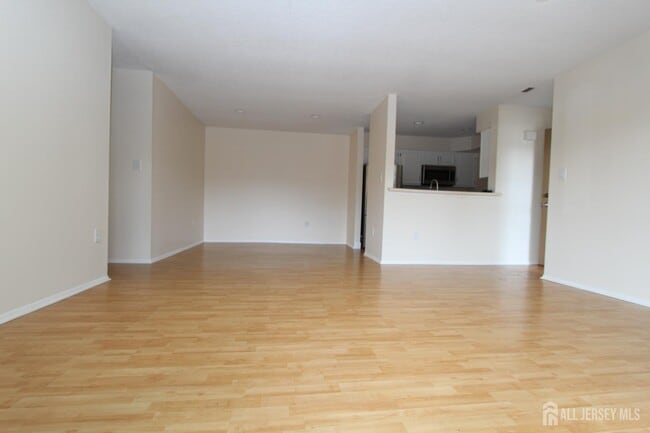 Building Photo - 1905 Aspen Dr