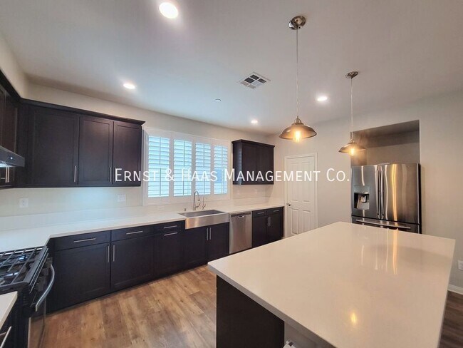 Building Photo - 14414 Strawberry Ln