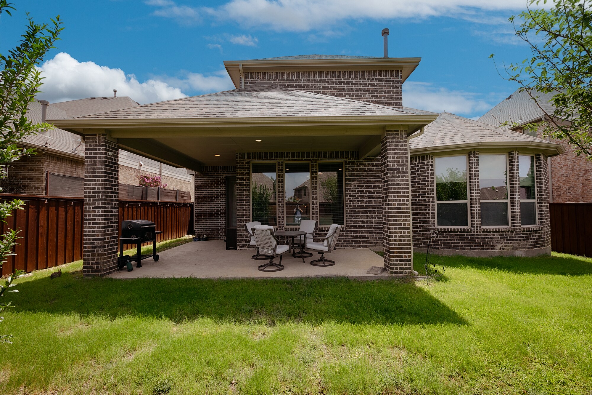 Building Photo - 4637 Seabiscuit St