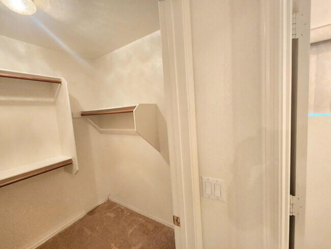 Building Photo - 9211 W Sandra Terrace