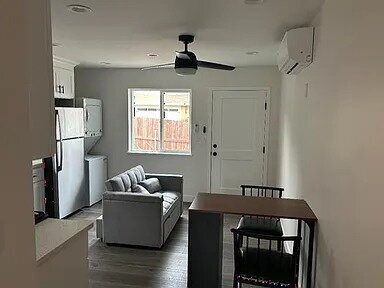 Building Photo - Newly built bungalow
