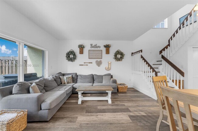 Building Photo - 11876 SW 98th Terrace