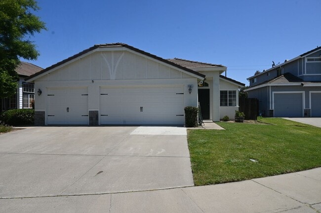 Primary Photo - Resident Benefit Package Property