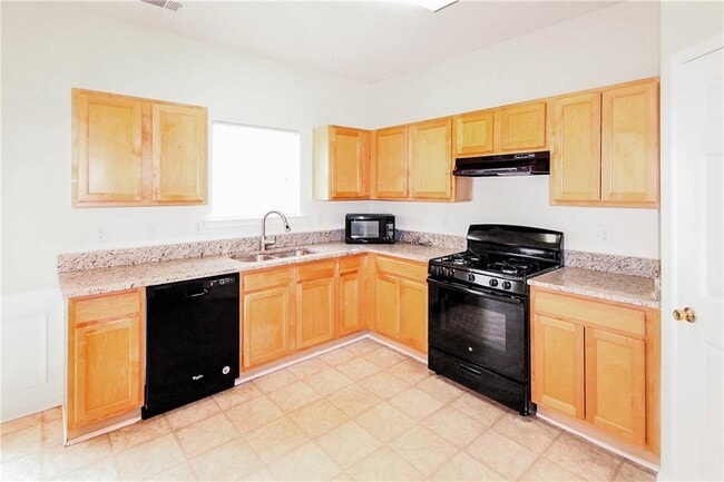 Building Photo - 3893 Grovemont Pl