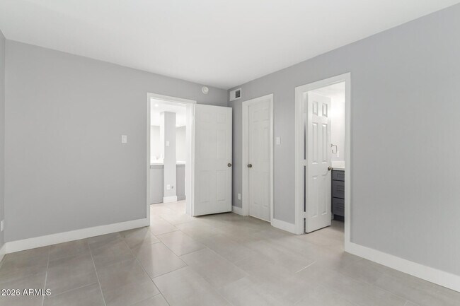 Building Photo - 3314 N 68th St