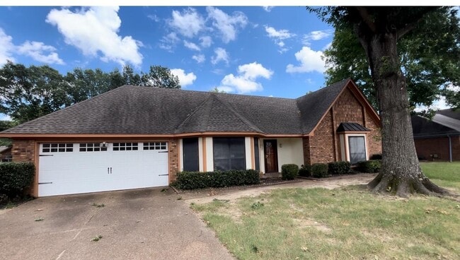 Building Photo - 3988 Fern Valley Dr