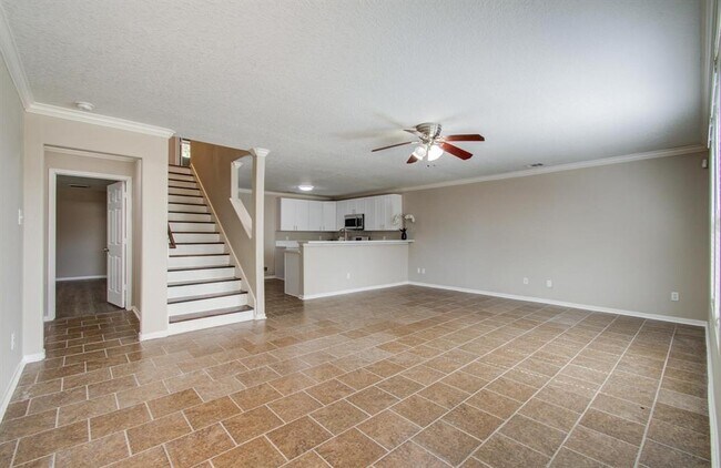 Building Photo - 1211 Reedpoint Dr