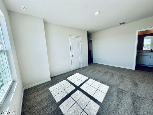 Building Photo - 8471 Everly Preserve Dr