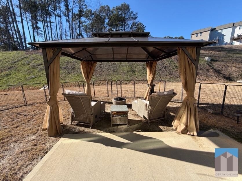 Building Photo - 7565 Knoll Hollow Rd