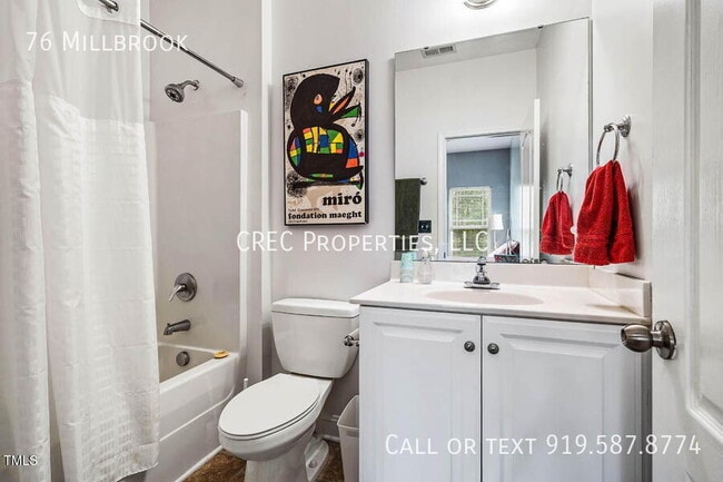 Building Photo - 76 Millbrook-