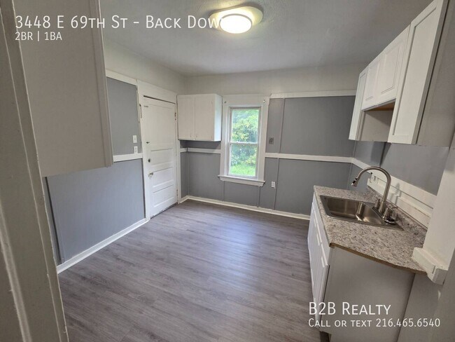 Building Photo - 3448 E 69th St