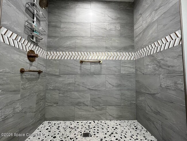 Building Photo - 1810 Elizabeth St