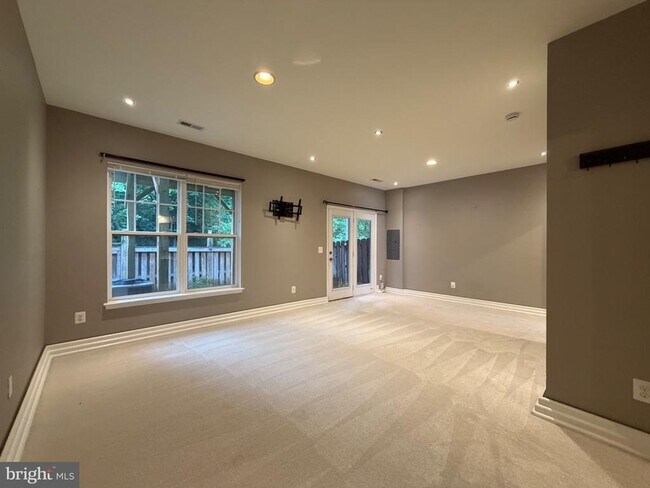 Building Photo - 25333 WAKESTONE Ter