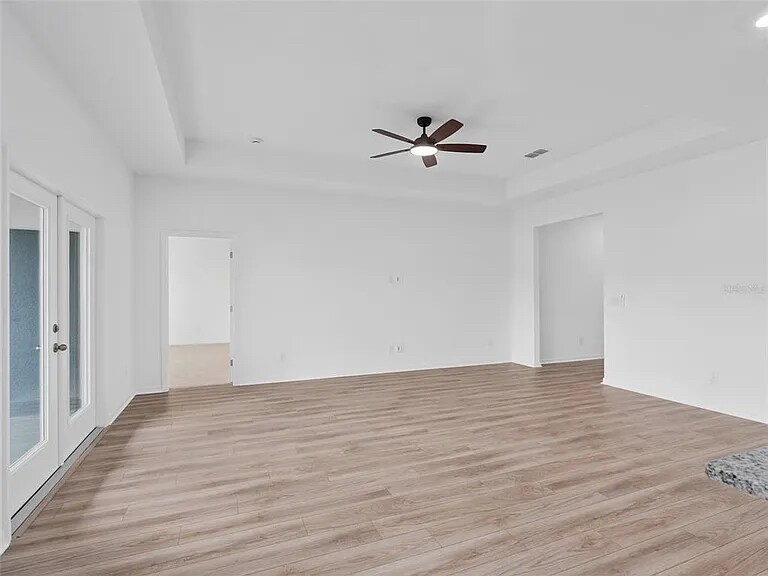 Building Photo - 772 N Central Ave