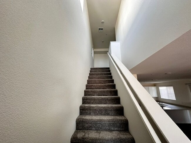 Building Photo - Brand New Inspirada Home