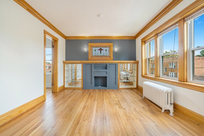 Building Photo - 2536 N Lavergne Ave