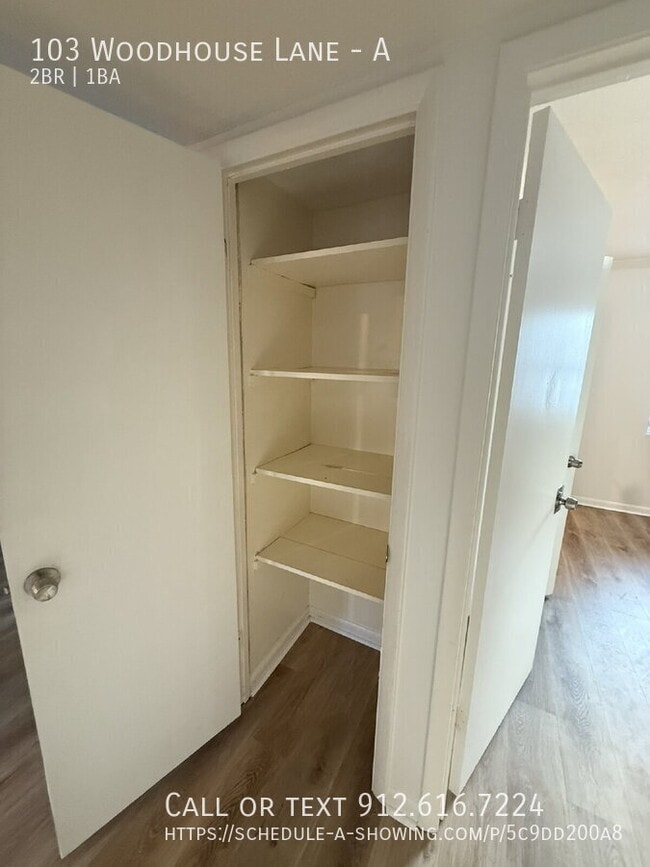 Building Photo - 103 Woodhouse Ln