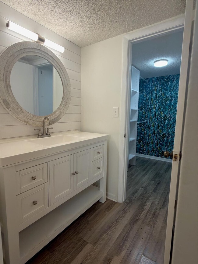 Building Photo - 3432 NW 86th Way