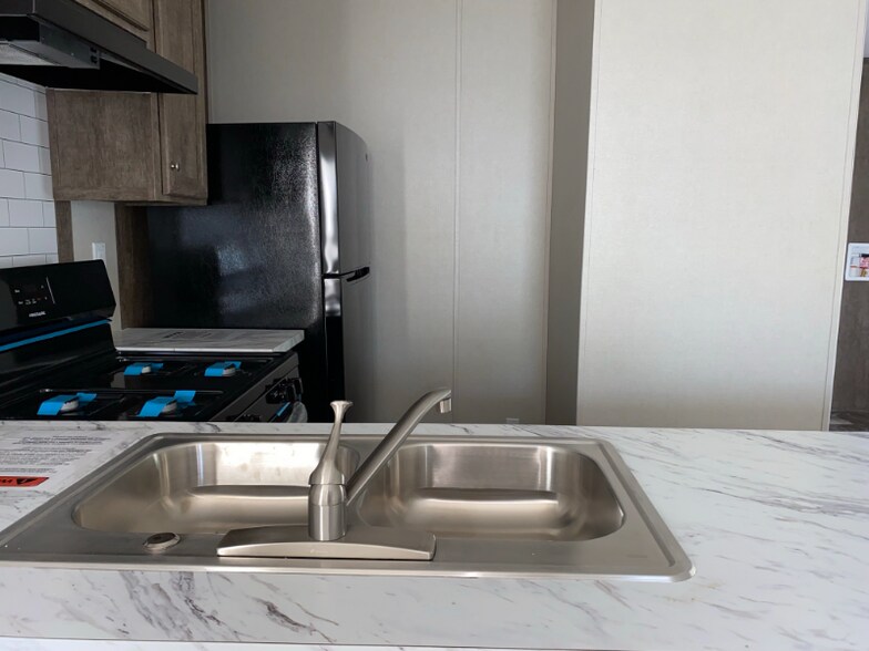 Primary Photo - 2705 Dryden Rd