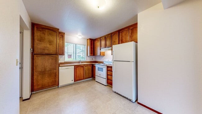 Building Photo - PURE Property Management Presents - Charmi...