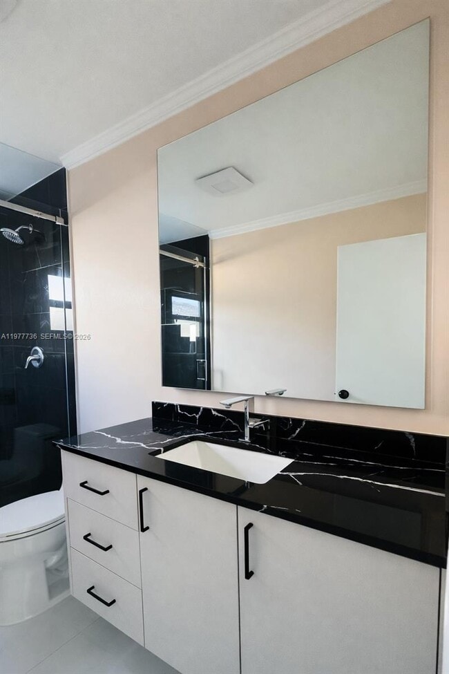 Building Photo - 1675 NE 45th St