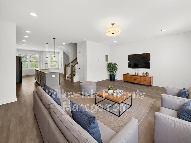 Building Photo - 1235 Corkery Ridge Ct