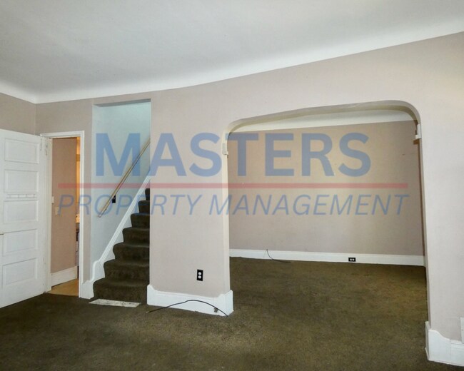 Building Photo - Beautiful Toledo 3 Bed House