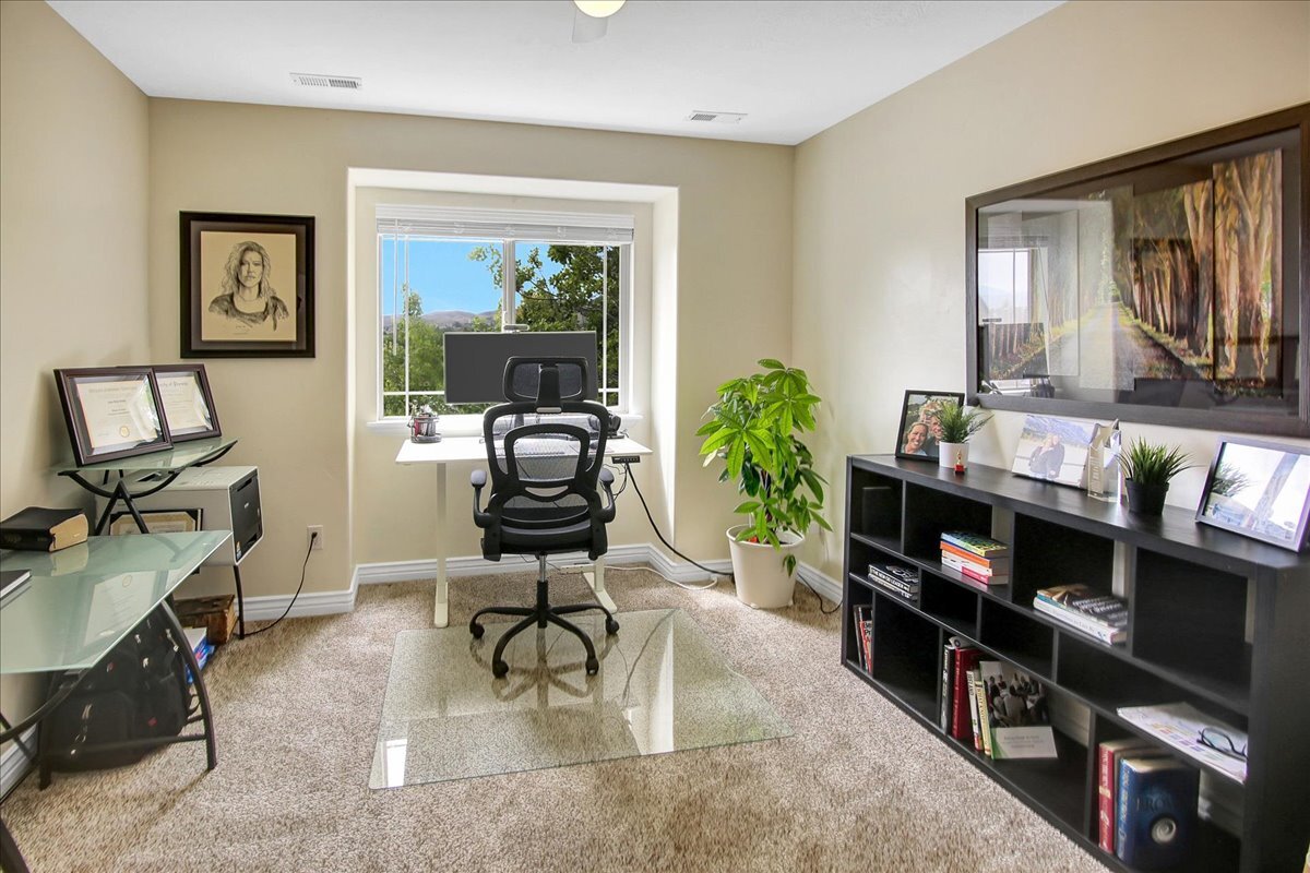 Building Photo - 13816 S Carnoustie Ct