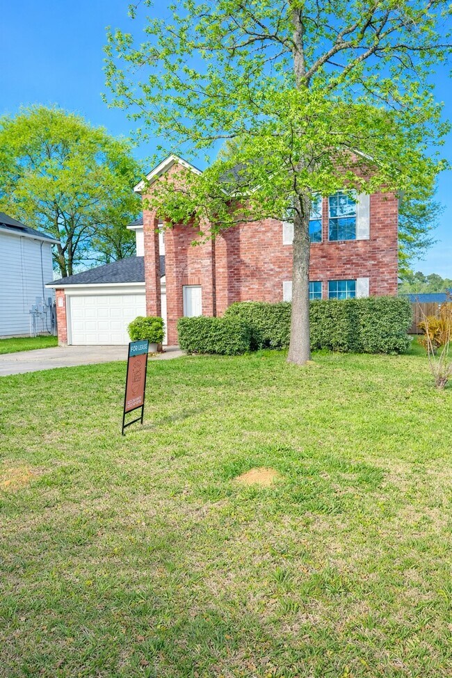 Building Photo - 13952 Buckskin Dr