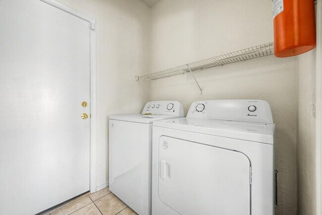 Building Photo - 16121 N 168th Ave