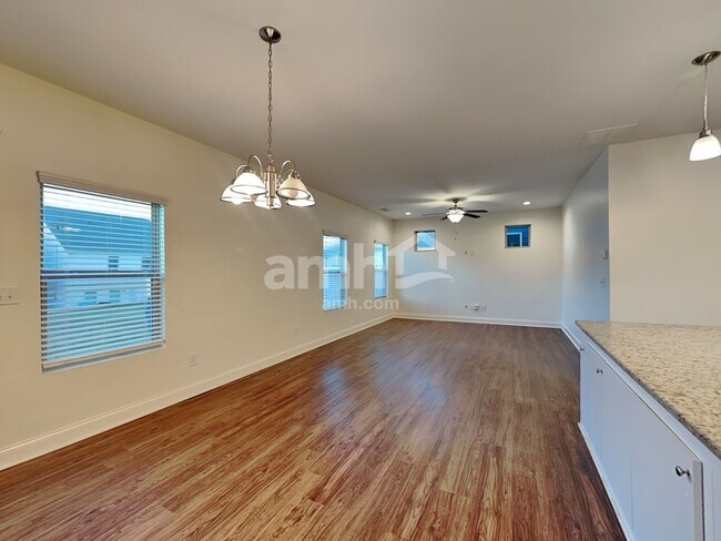 Building Photo - 460 Omnia Ridge Way