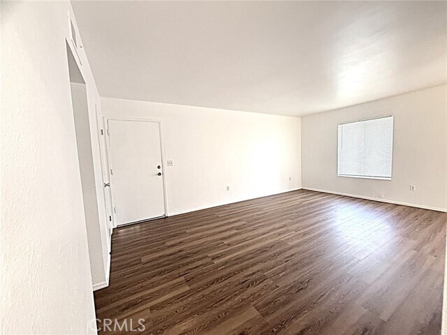 Building Photo - 302 E Blueridge Ave