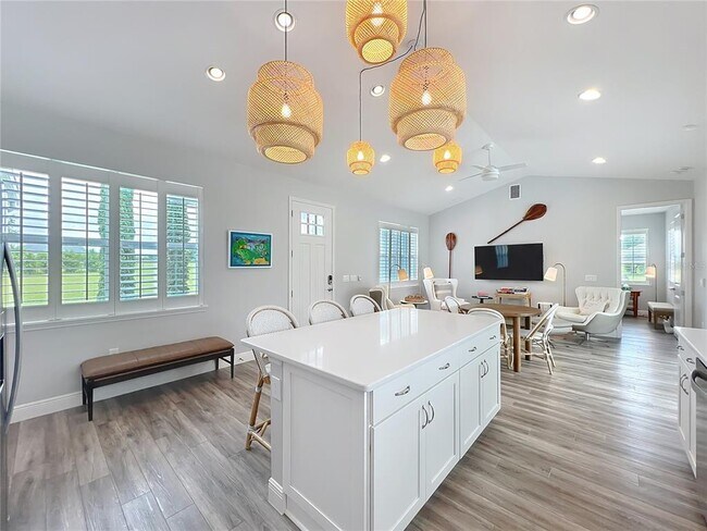 Building Photo - 10220 South Bay Lake Rd