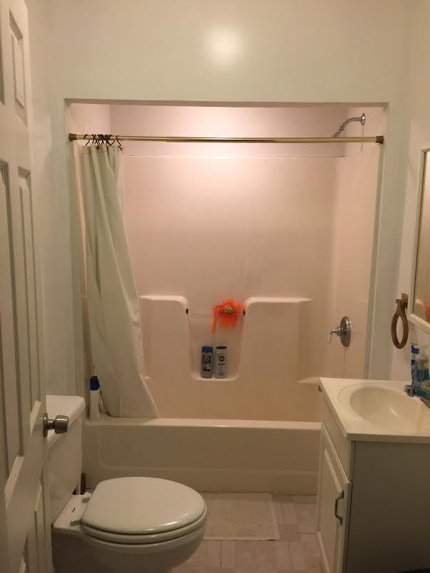 Building Photo - Cuddy