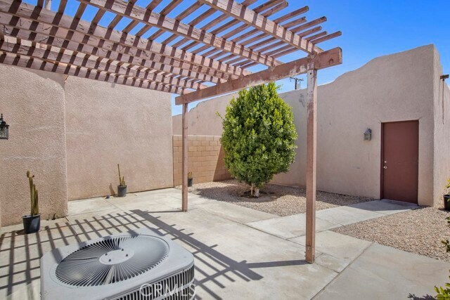 Building Photo - 28800 Landau Blvd