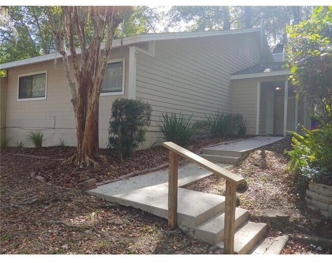 Primary Photo - 3953 NW 7th Pl