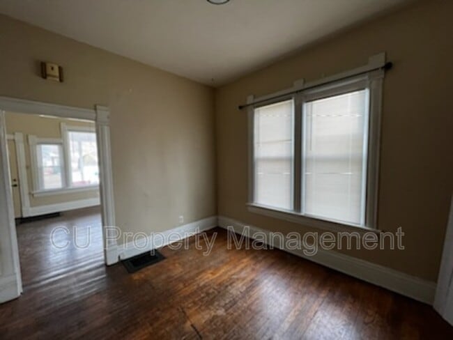 Building Photo - 603 W Union St