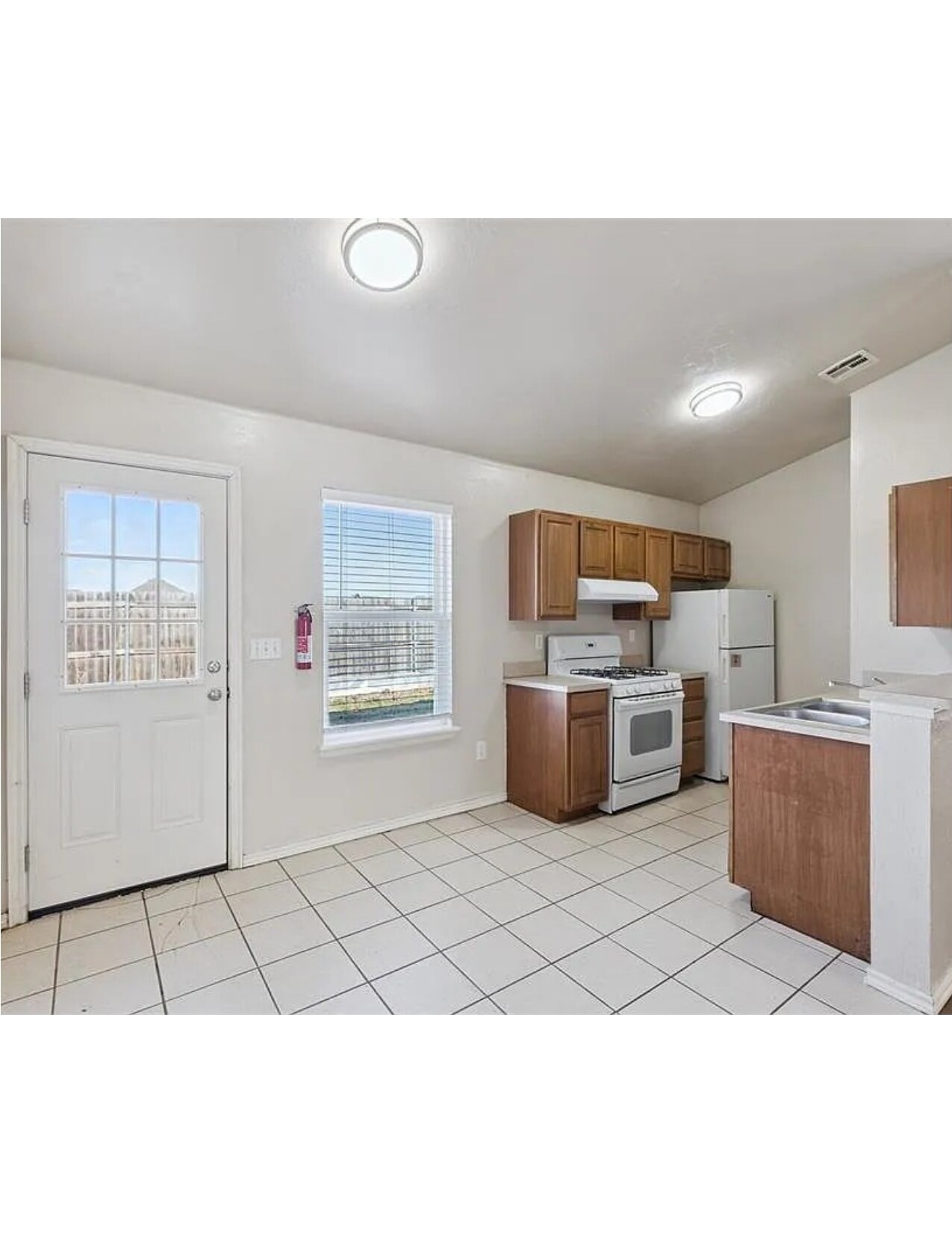Building Photo - 602 Welston Cir