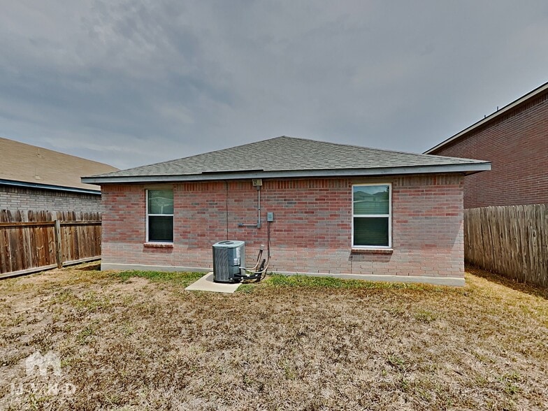 Building Photo - 4041 Salty Marsh
