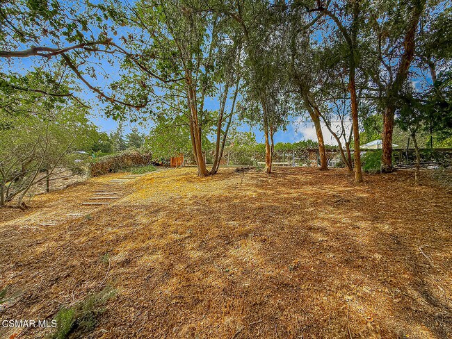 Building Photo - 1888 El Monte Dr