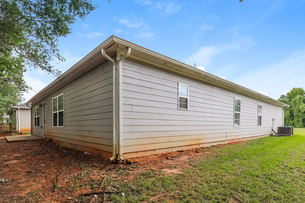Building Photo - 10976 Big Sky Dr